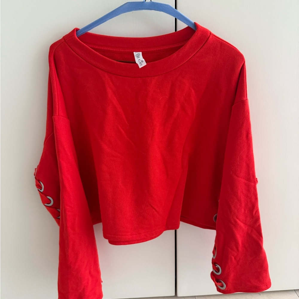ALO Yoga Red Crop Top with Grommet Sleeves